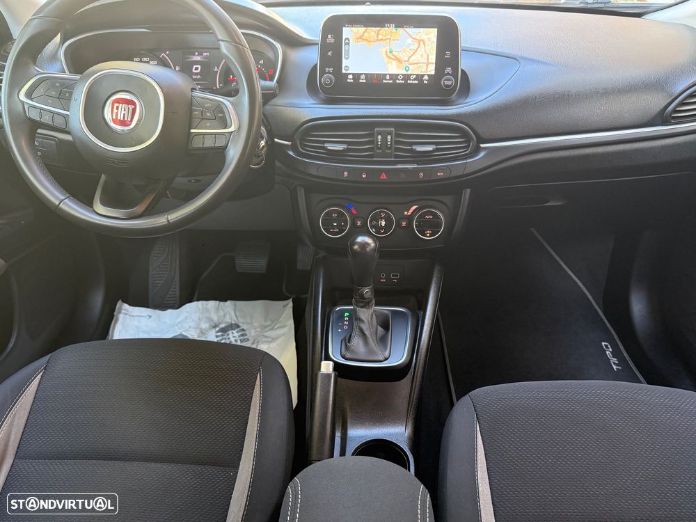 Fiat Tipo Station Wagon 1.6 M-Jet Lounge Tech J17 DCT - 6