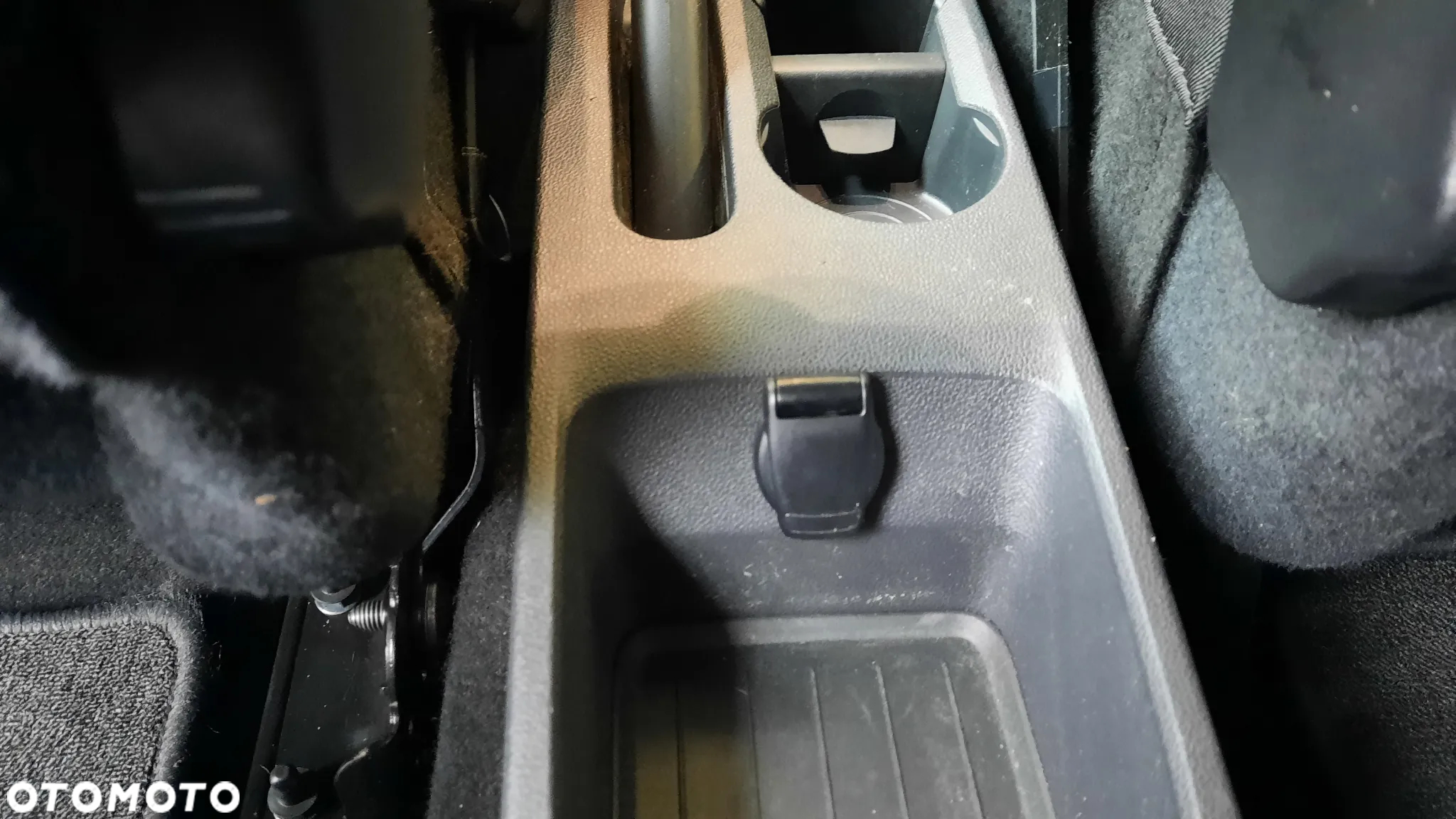 Renault Captur (ENERGY) TCe 150 Version S - 25