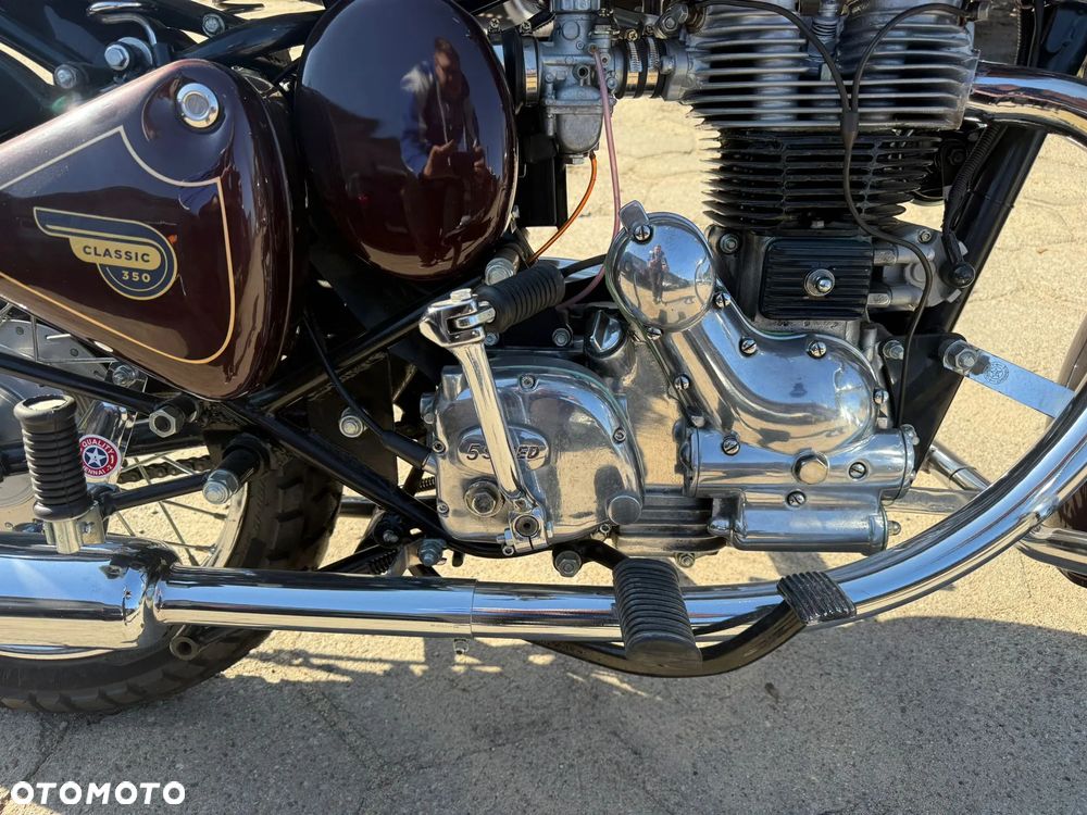 Royal Enfield Classic - 15