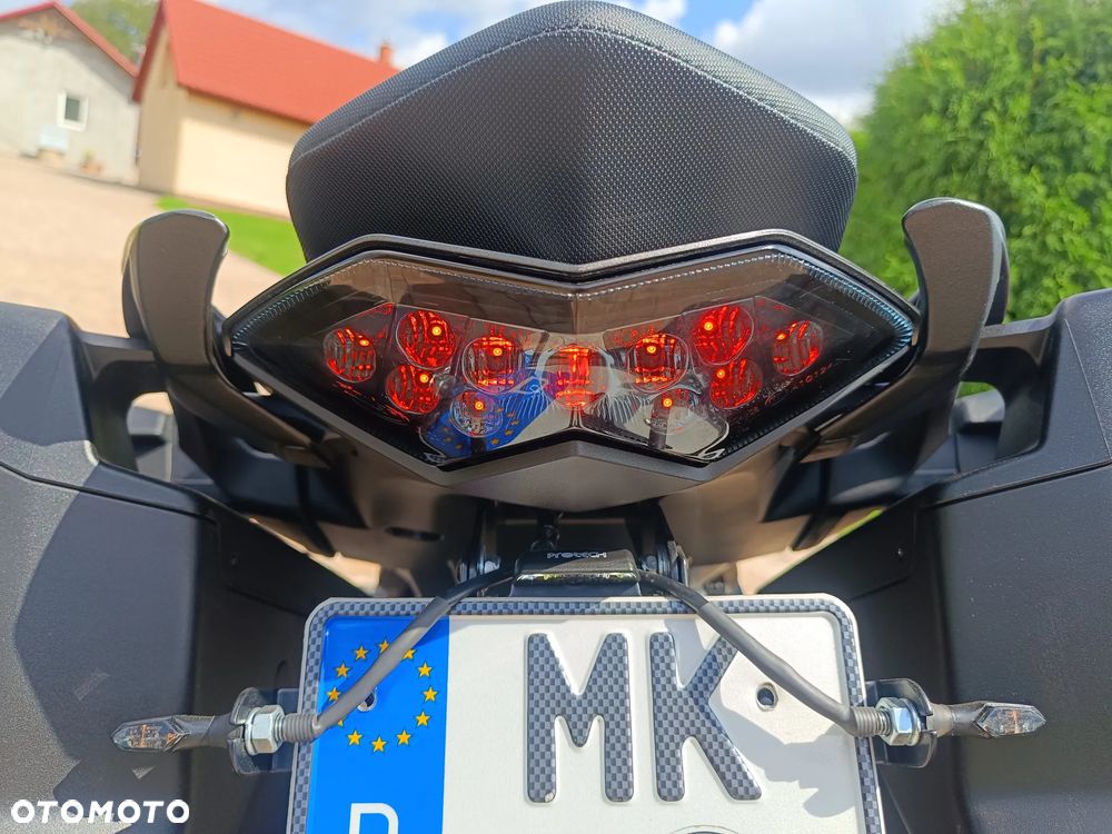 Kawasaki Ninja 1000 SX - 23