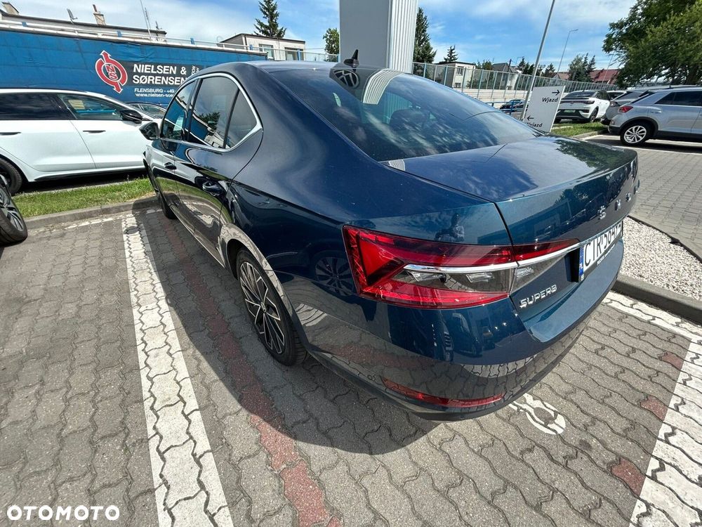 Skoda Superb 2.0 TDI SCR L&K DSG - 3