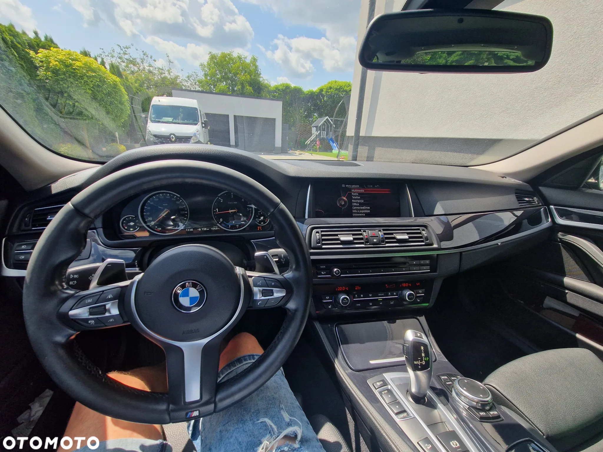 BMW Seria 5 520d xDrive Business Edition - 13