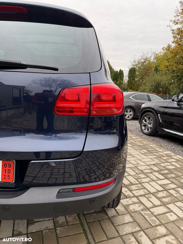 Volkswagen Tiguan - 10