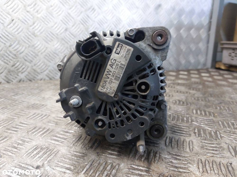 ALTERNATOR VOLKSWAGEN GOLF VI 1.6 TDI 021903026L ID: 236317 - 4