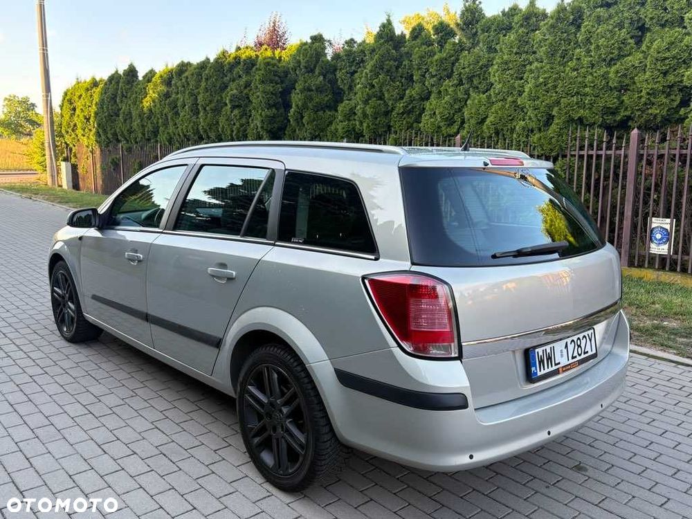 Opel Astra - 4