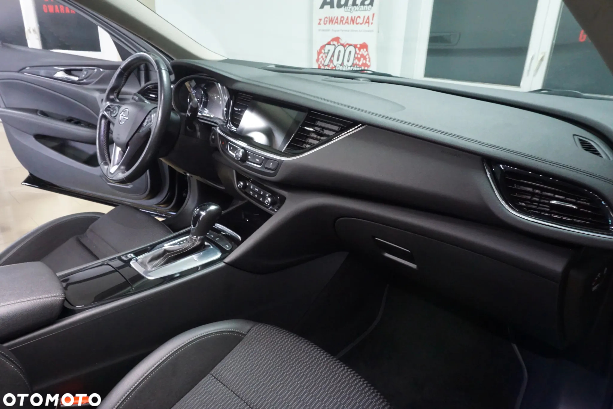 Opel Insignia Country Tourer 2.0 BiTrb D 4x4 Automatik Exclusive - 28