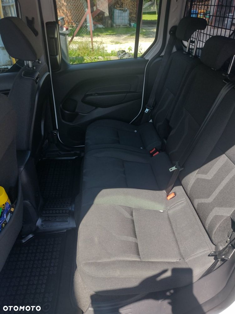 Ford Transit Connect - 4