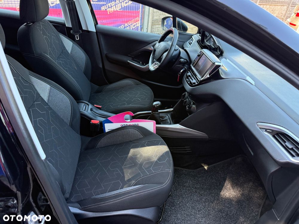 Peugeot 2008 BlueHDi 100 STOP & START Active - 12