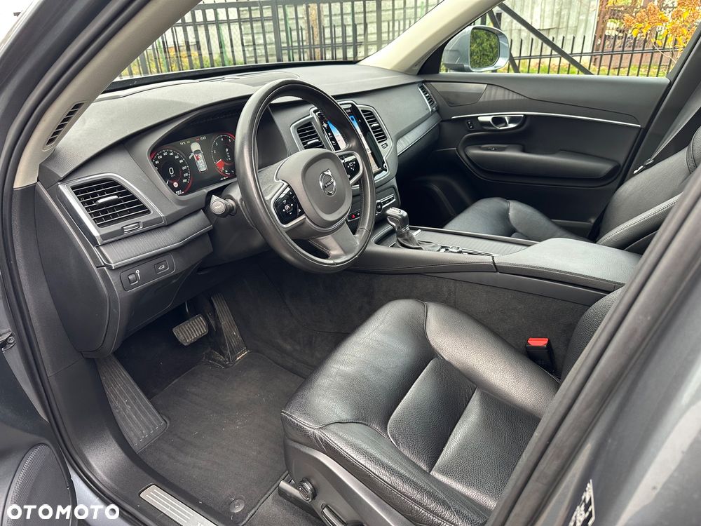 Volvo XC 90 T6 AWD Momentum 7os - 10