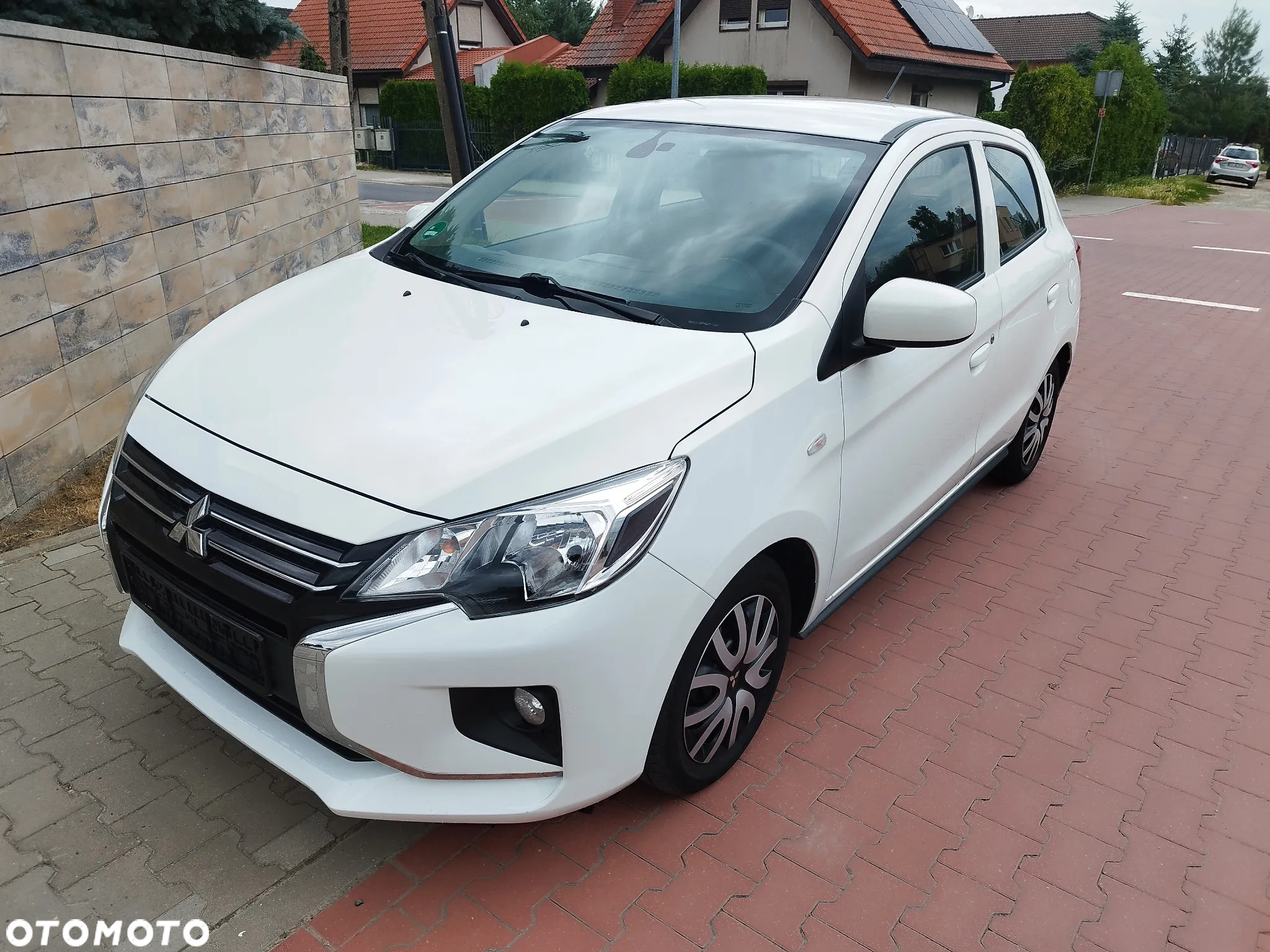 Mitsubishi Space Star 1.0 Clear Tec Plus - 3