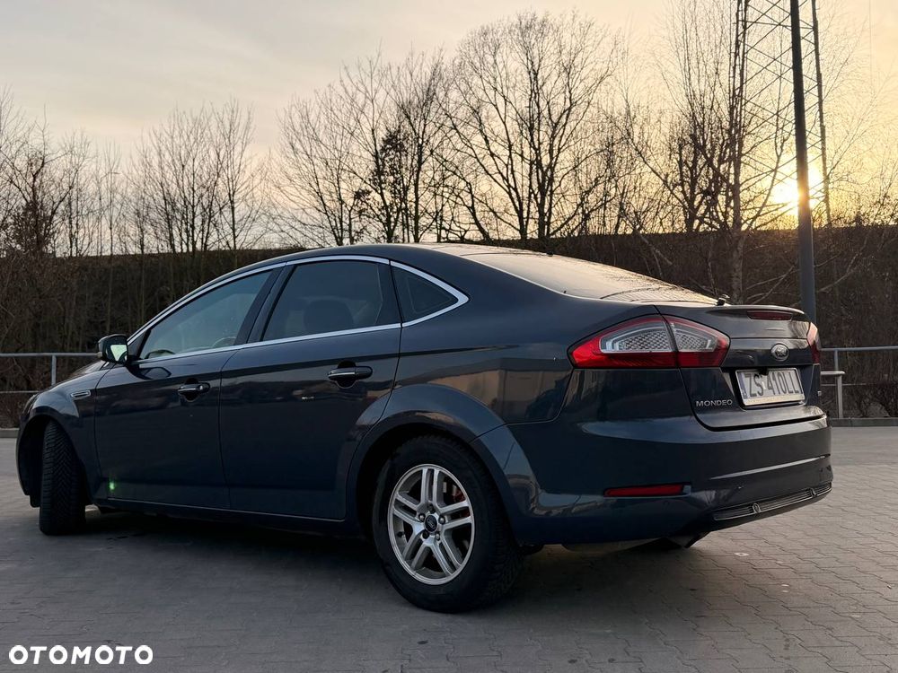 Ford Mondeo 1.8 TDCi Ambiente - 6