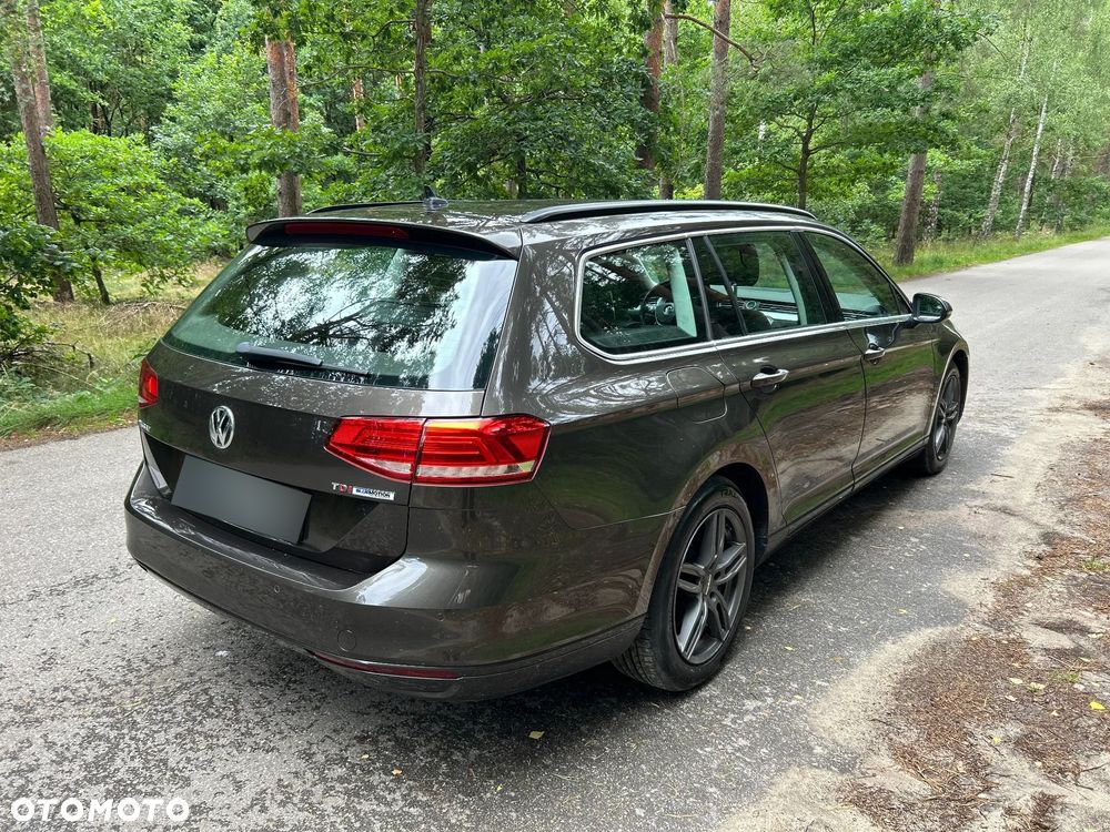 Volkswagen Passat 1.6 TDI BMT Comfortline - 16