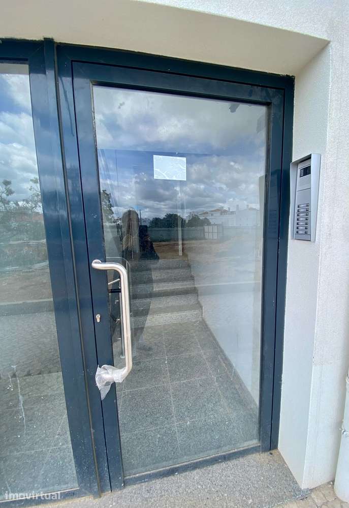 Apartamento novo em Cabanas de Tavira, condominio privado com piscina - Grande imagem: 5/24