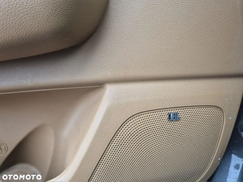 Kia Sportage 1.6 T-GDI L Business Line Plus 2WD DCT - 17