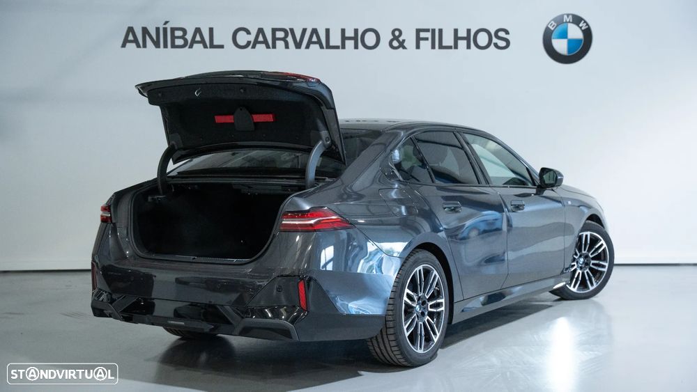 BMW 520 d Pack Desportivo M - 5