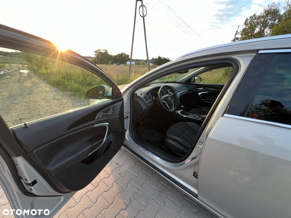 Opel Insignia - 17