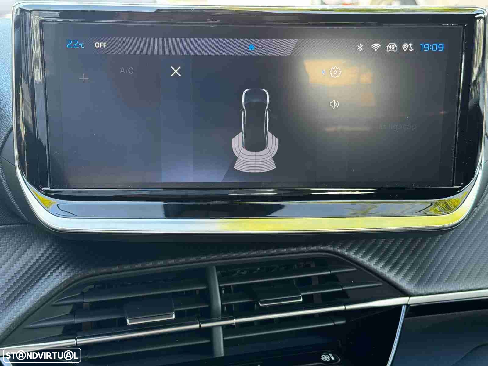 Peugeot e-2008 54 kWh Active - 12