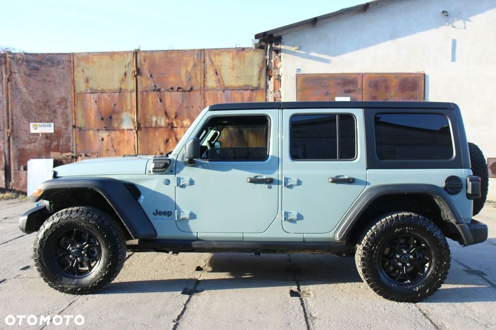 Jeep Wrangler - 16