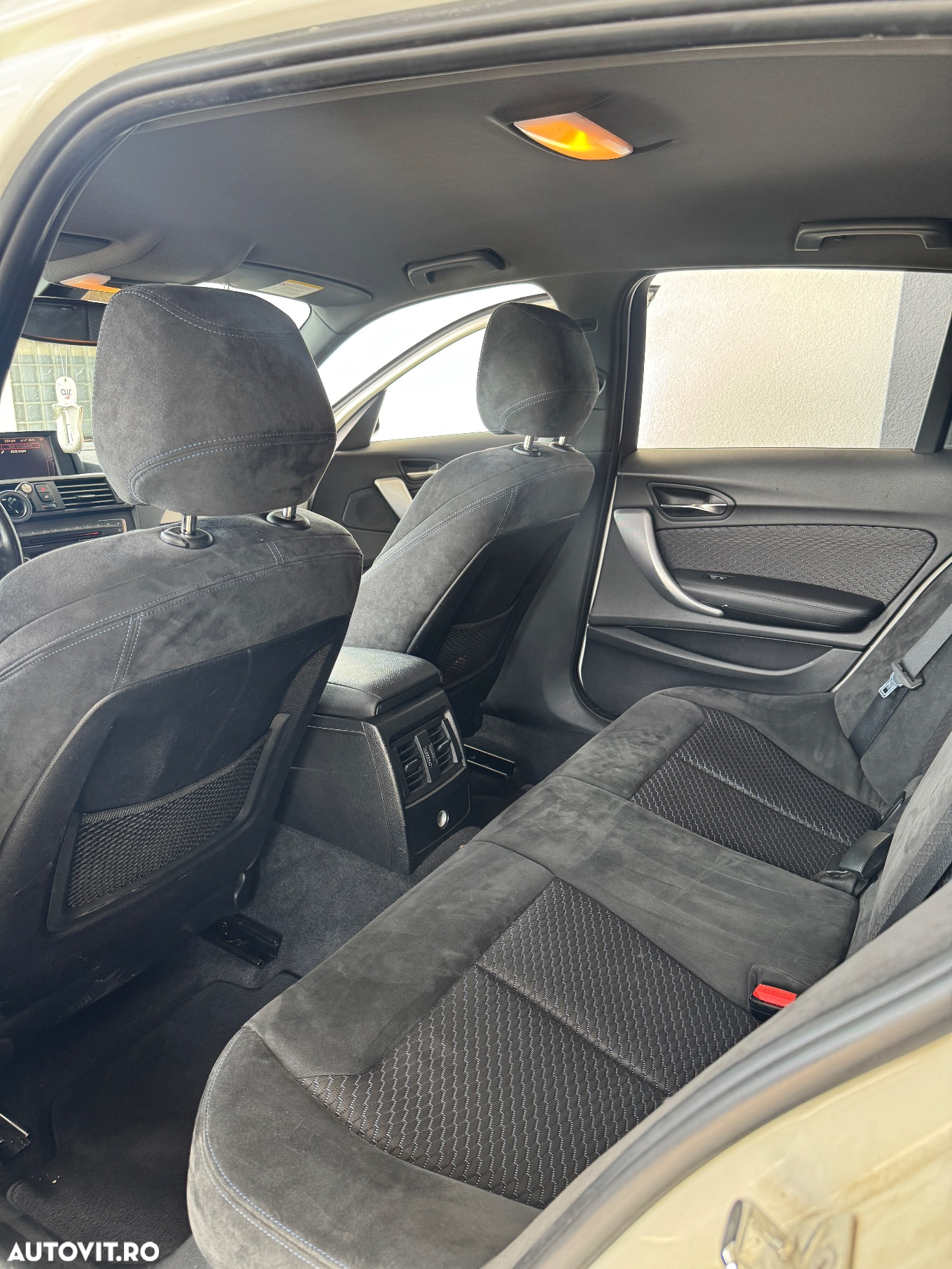 BMW Seria 1 118d - 19
