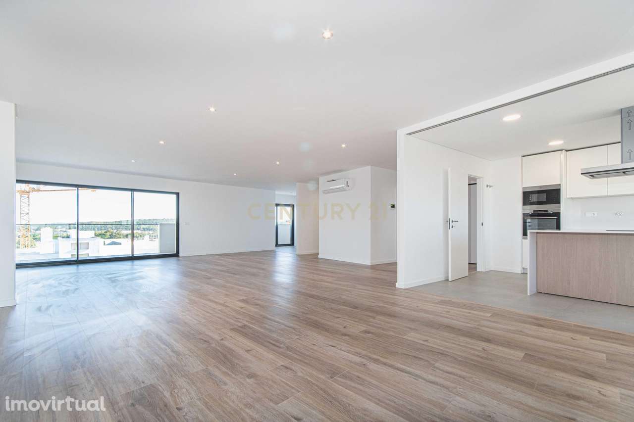 Penthouse T5 de luxo com vista rio – Carnaxide - Grande imagem: 2/39