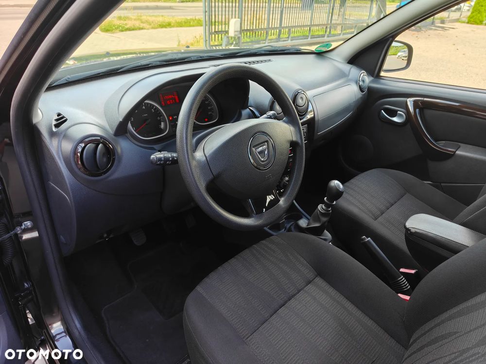 Dacia Duster SCe 115 4x4 Prestige - 27
