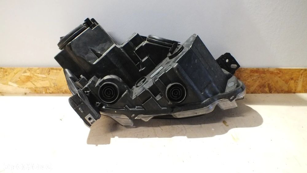 Lampa przednia lewa Peugeot Rifter - 4