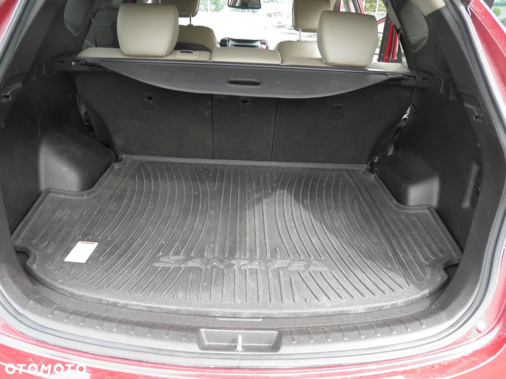 Hyundai Santa Fe 2.4 Sport Utility - 15