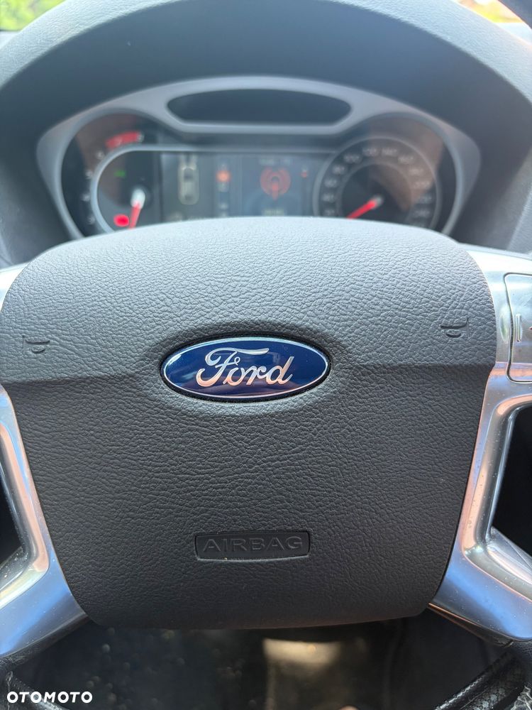 Ford Mondeo 2.0 Viva Titanium - 16