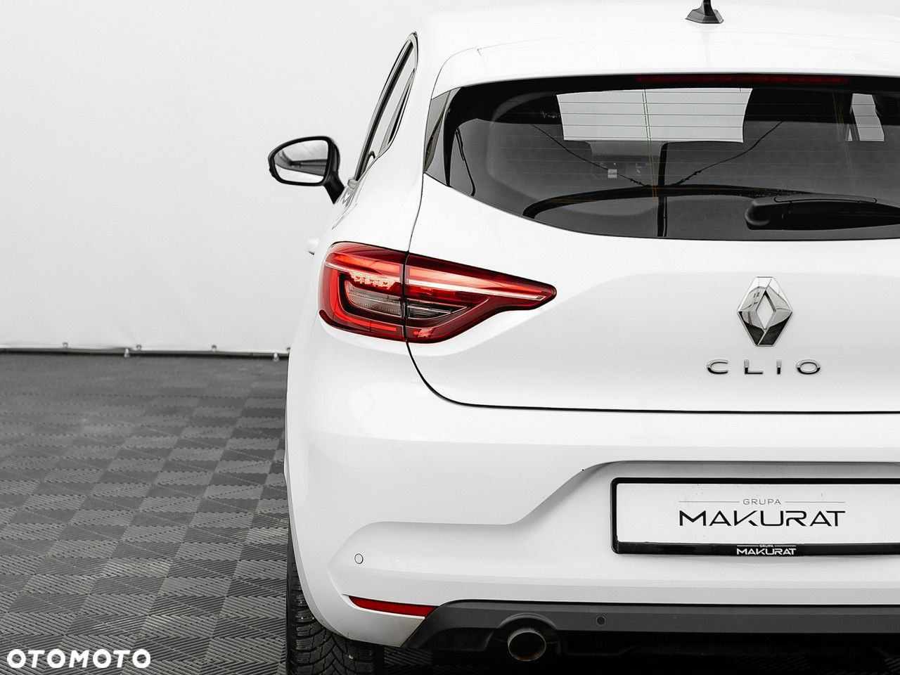 Renault Clio 1.0 TCe Equilibre - 12