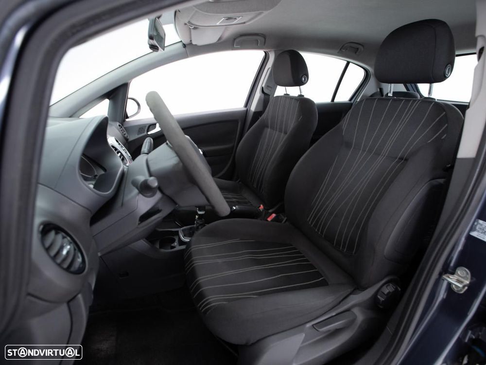 Opel Corsa — fotografia 7