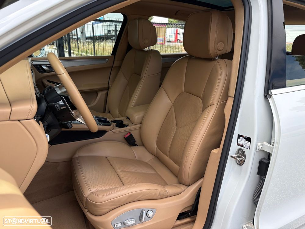 Porsche Macan S All Weather - 11