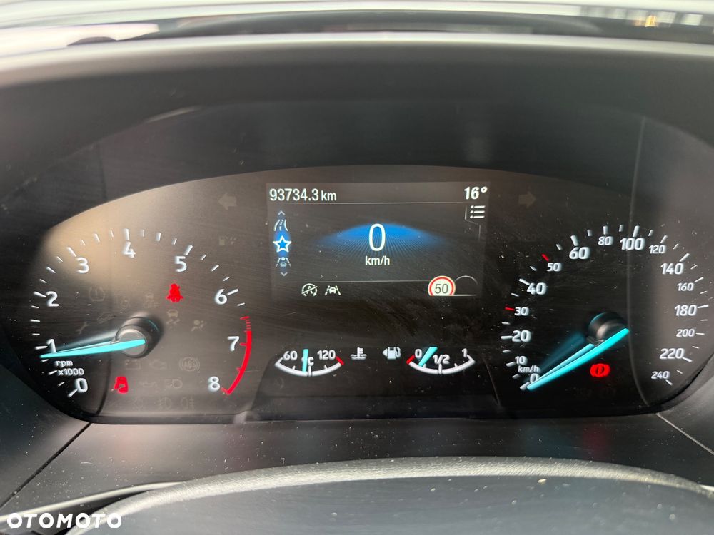 Ford Focus 1.0 EcoBoost Hybrid ST-LINE STYLE - 26