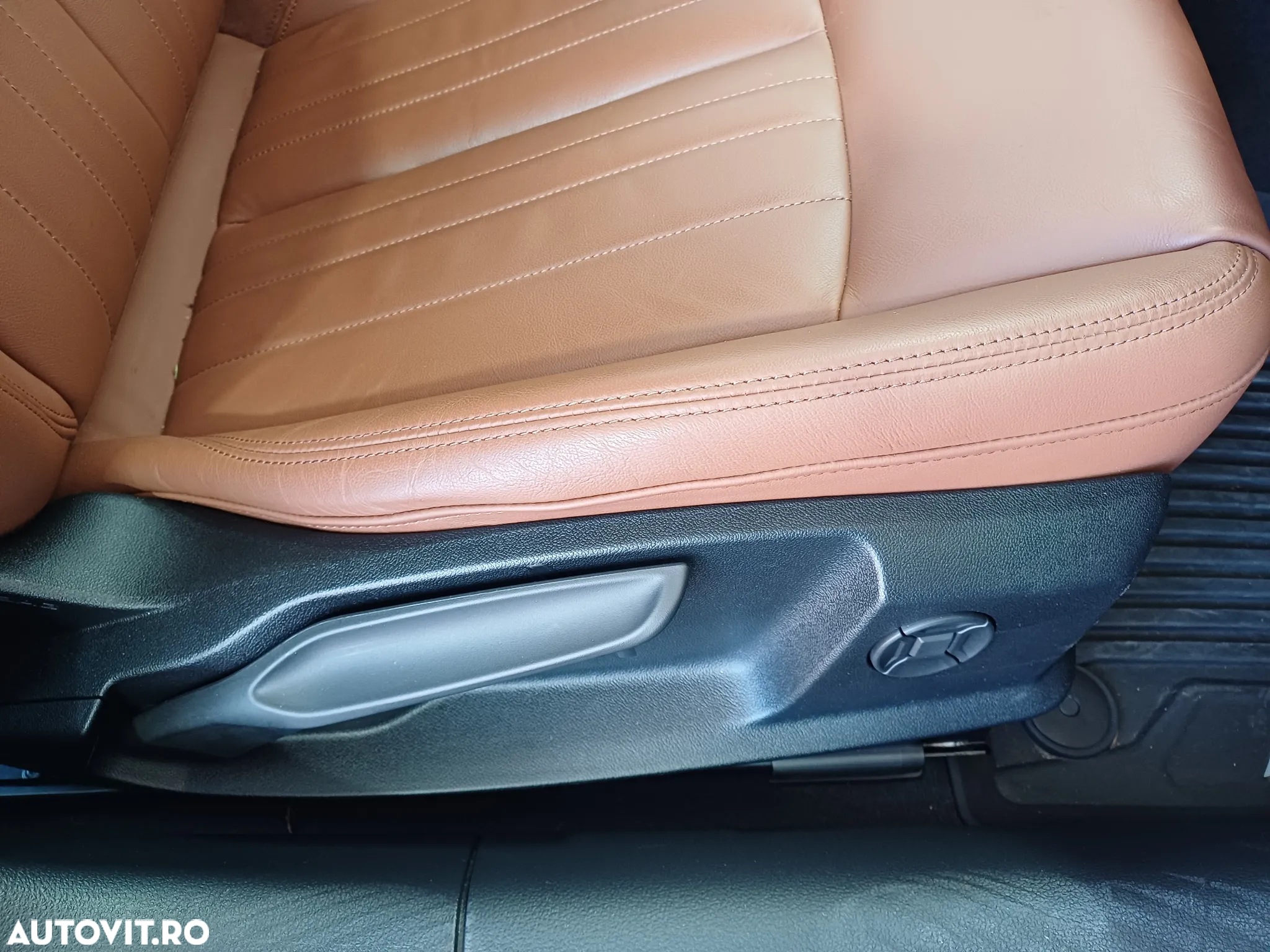 Audi A6 2.0 40 TDI quattro S tronic Design - 32