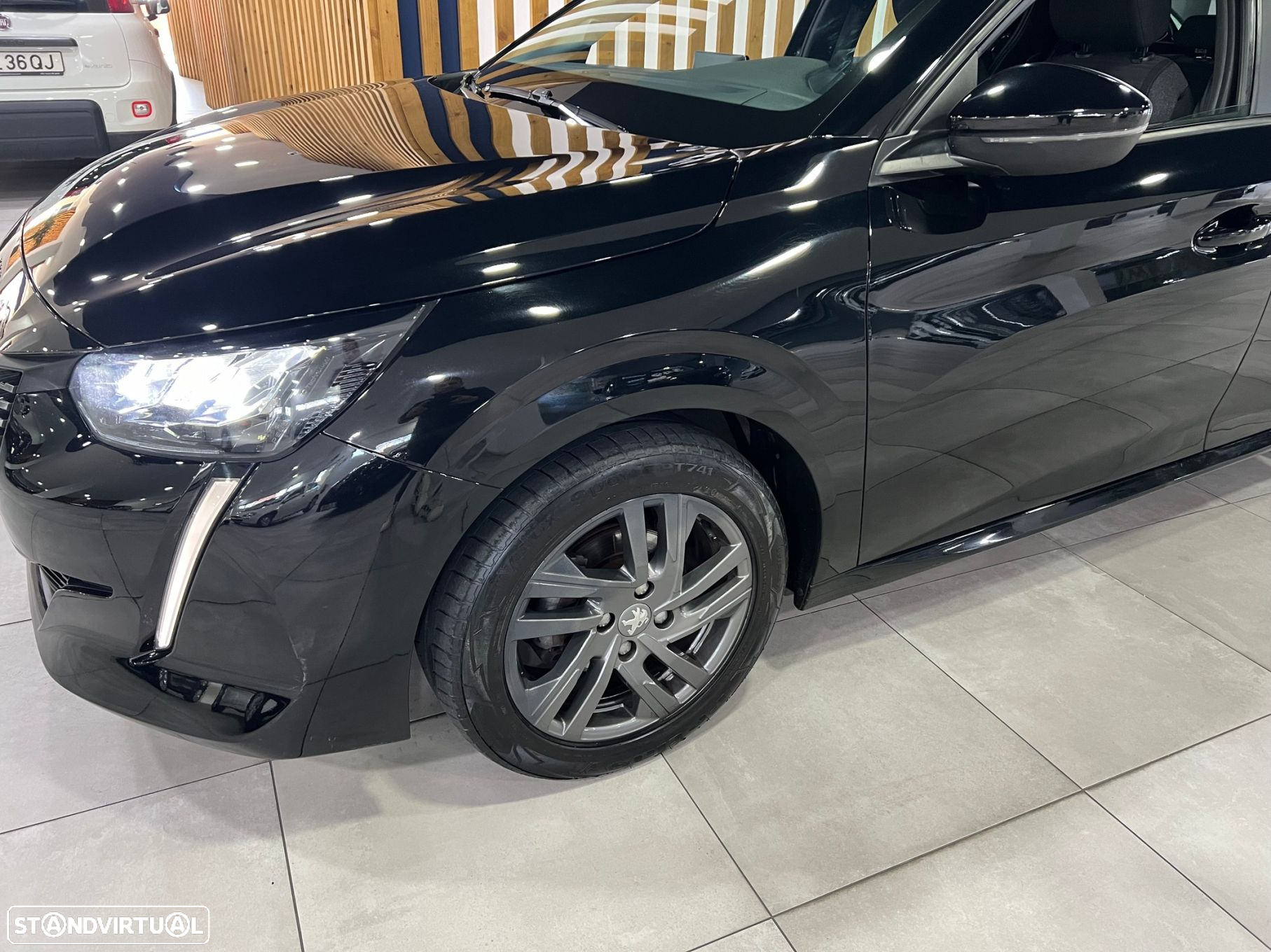 Peugeot 208 1.2 PureTech Active Pack - 6
