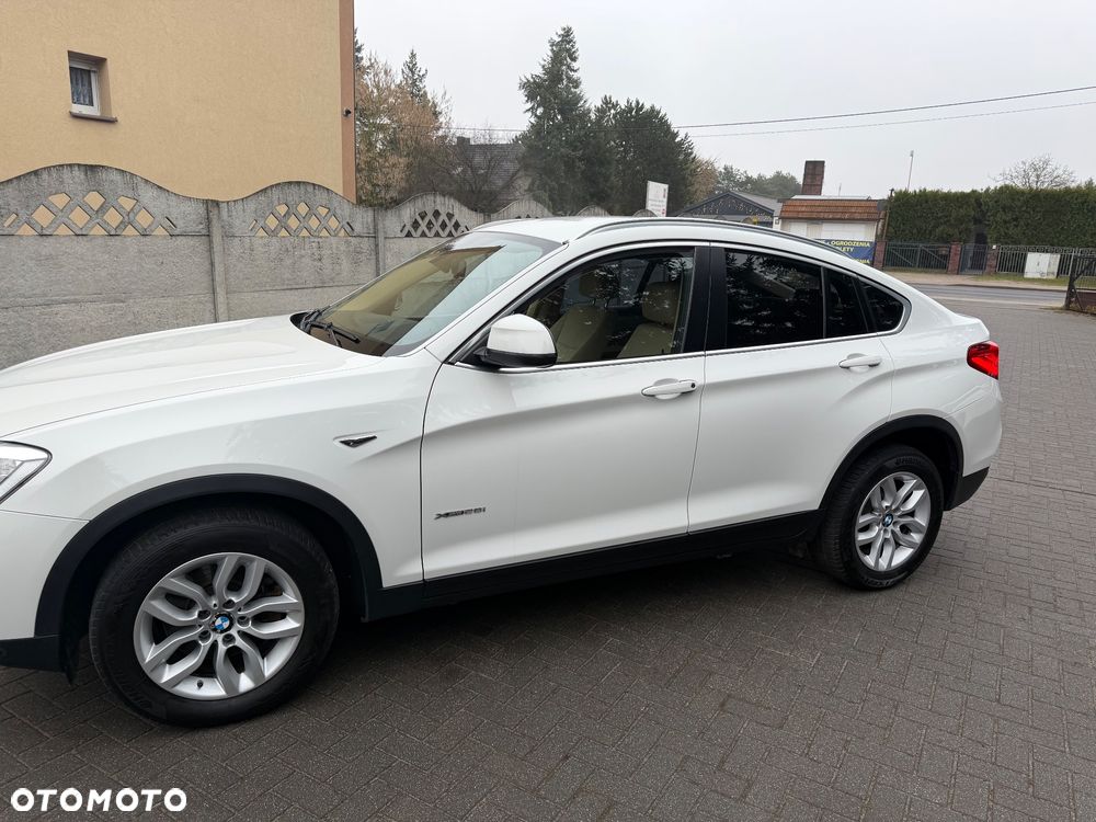 BMW X4 xDrive28i xLine - 6
