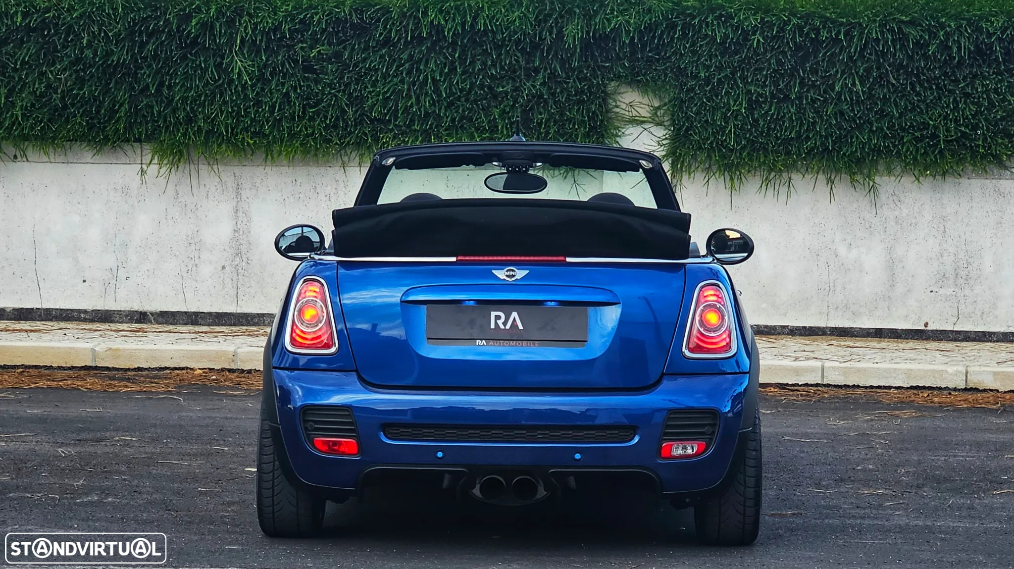 MINI Cabrio John Cooper Works 157g - 9