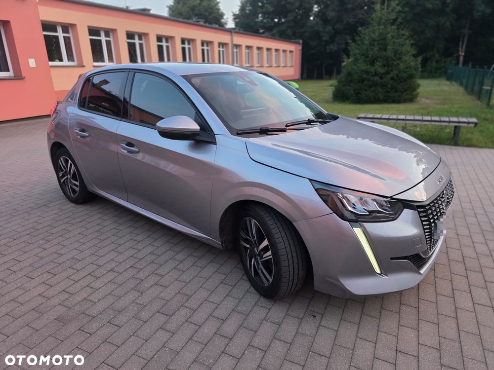 Peugeot 208 PureTech 100 Allure - 2