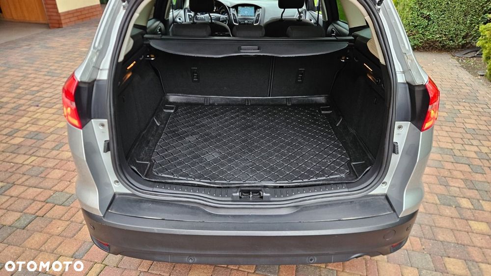 Ford Focus - 22
