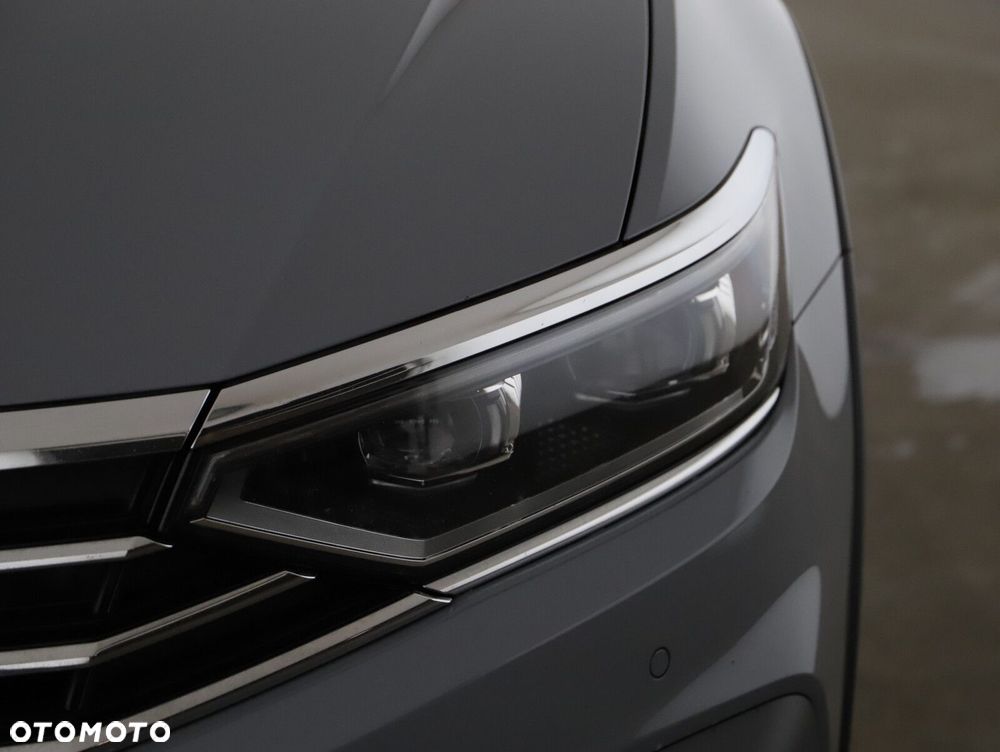 Volkswagen Passat Alltrack - 32