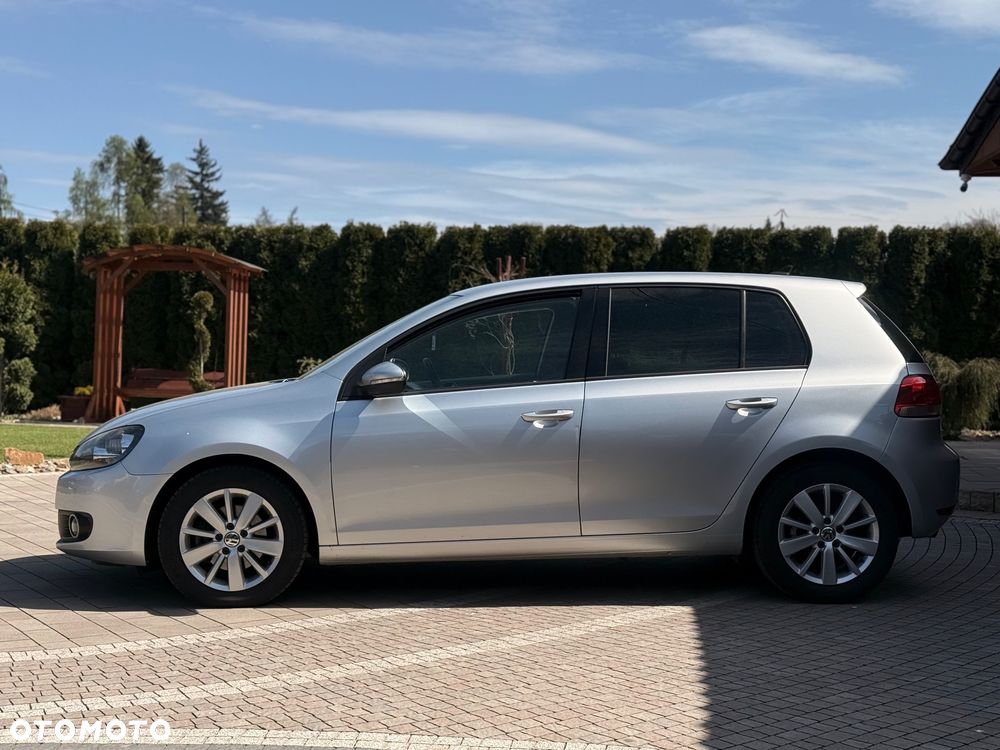 Volkswagen Golf 2.0 TDI DSG Edition - 5