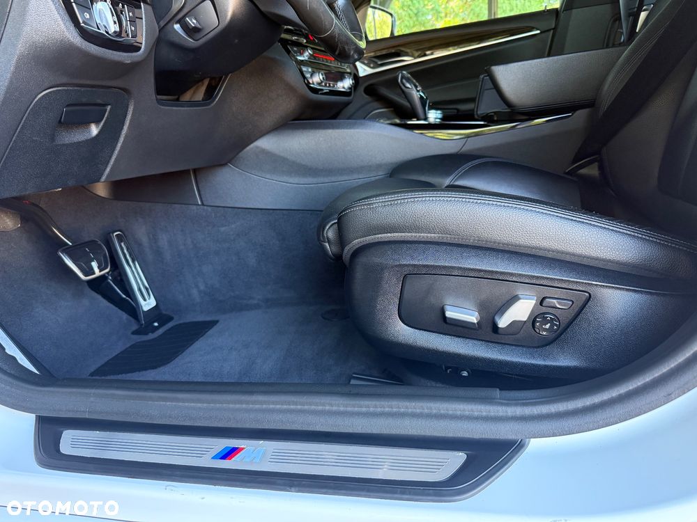 BMW Seria 5 540i xDrive M Sport sport - 14