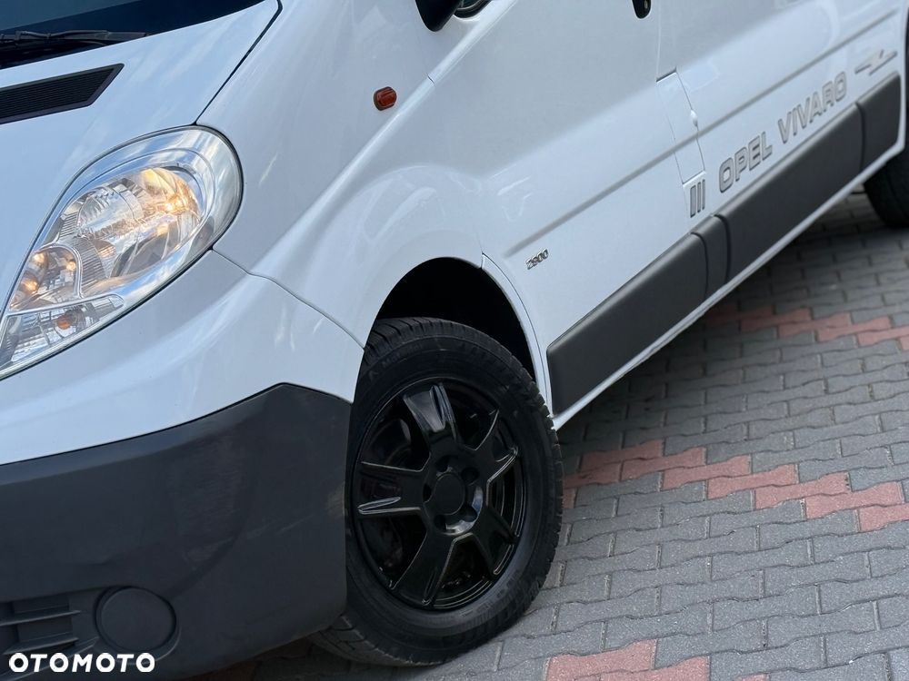 Opel Vivaro - 20