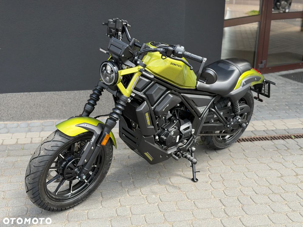 Zontes 125 C2 - 8