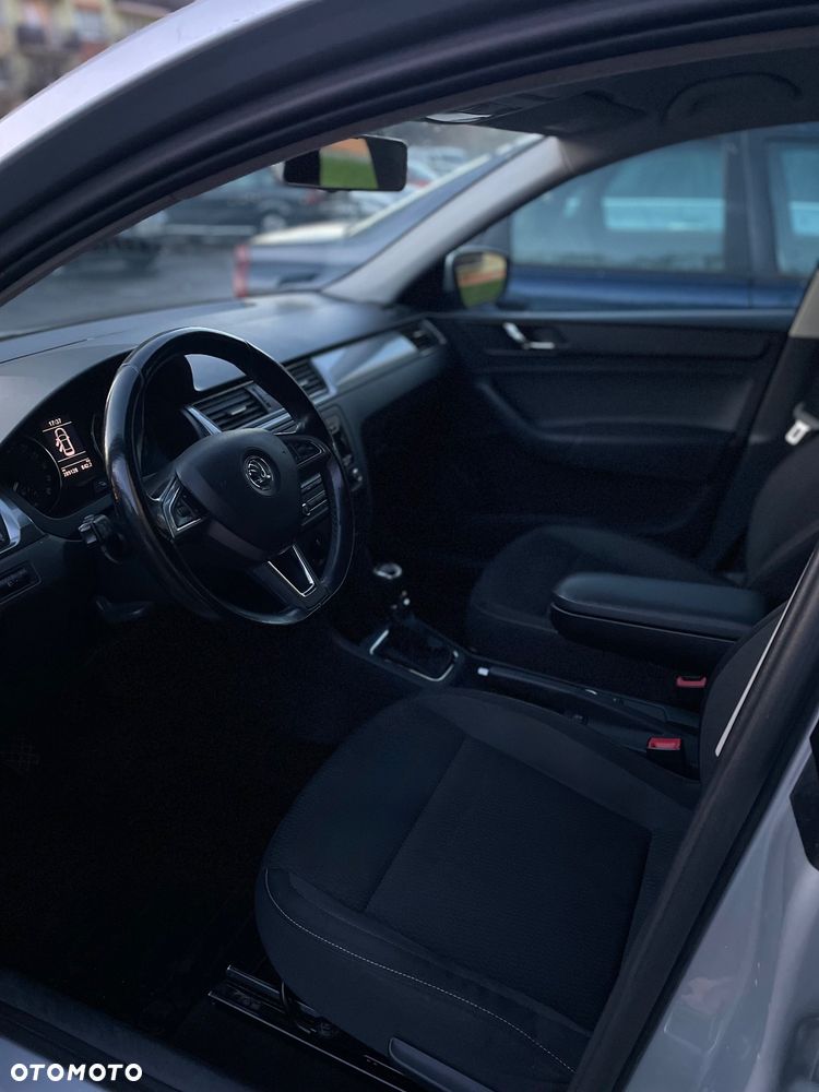 Skoda RAPID 1.6 TDI DPF Ambition Max - 4