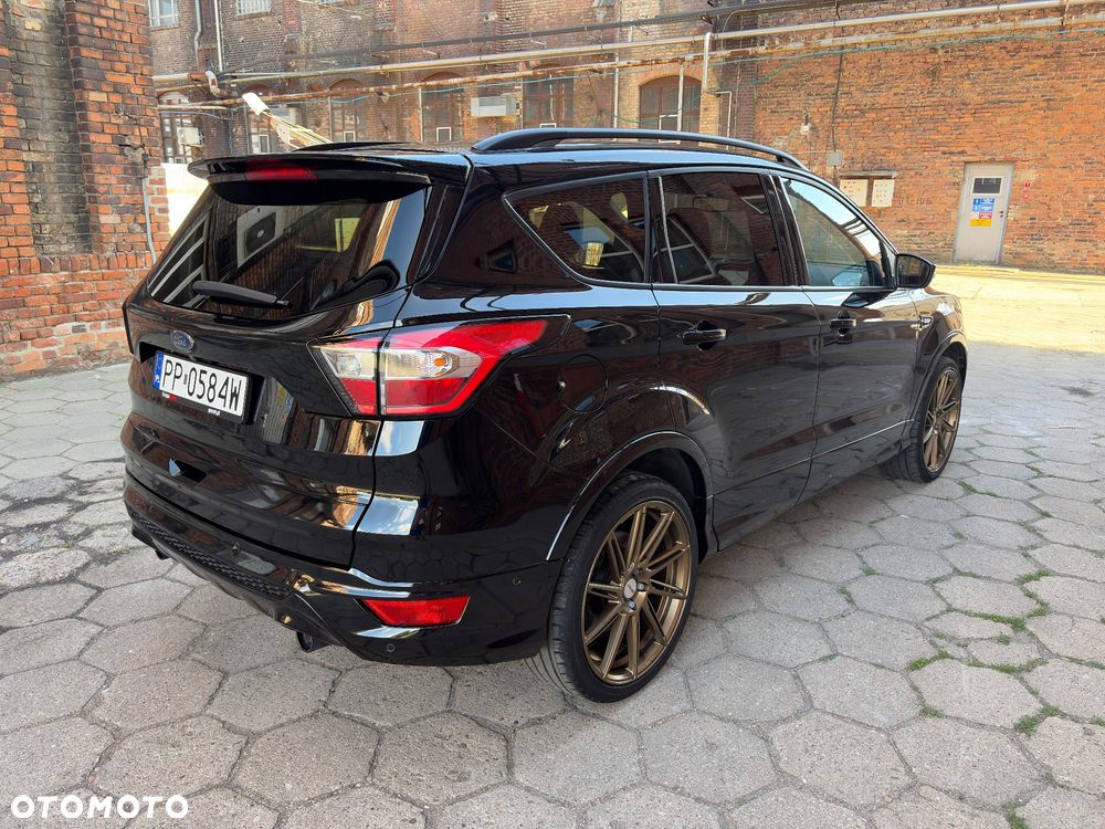 Ford Kuga 1.5 EcoBoost 2x4 ST-Line - 9