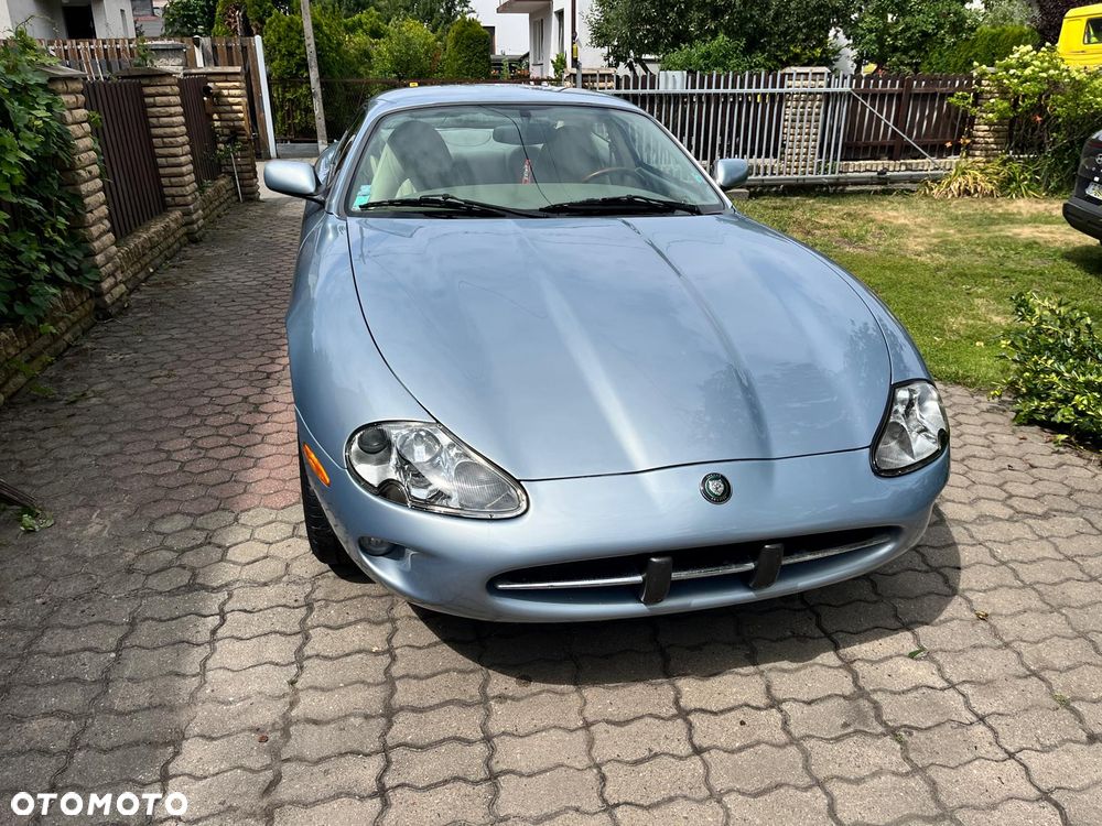 Jaguar XK8 - 7