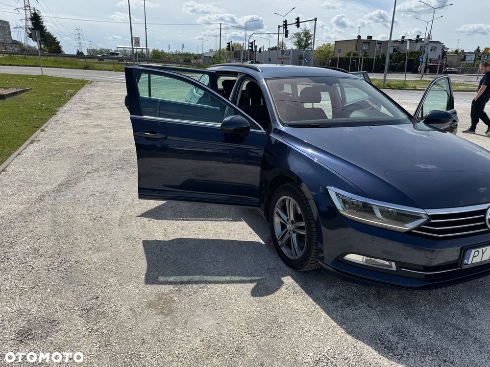 Volkswagen Passat 2.0 TDI BMT Comfortline DSG - 3
