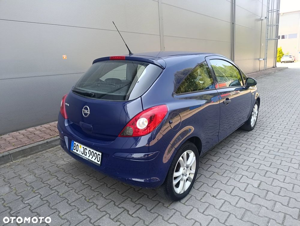 Opel Corsa 1.2 16V Enjoy - 5