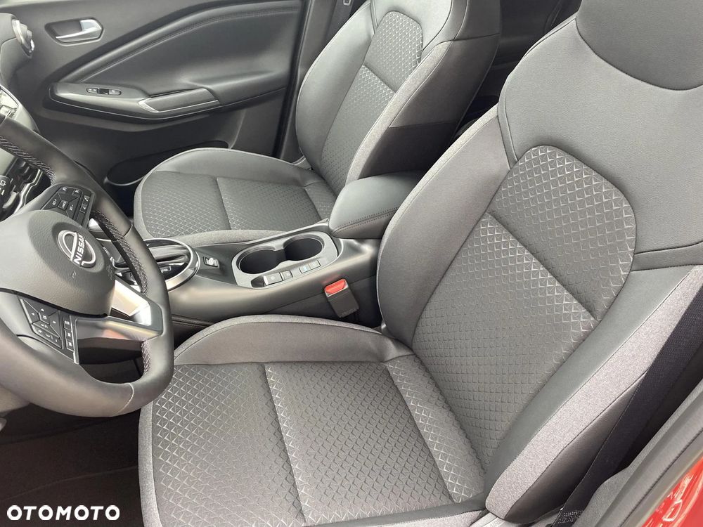 Nissan Juke 1.6 Hybrid N-Connecta AMT - 12