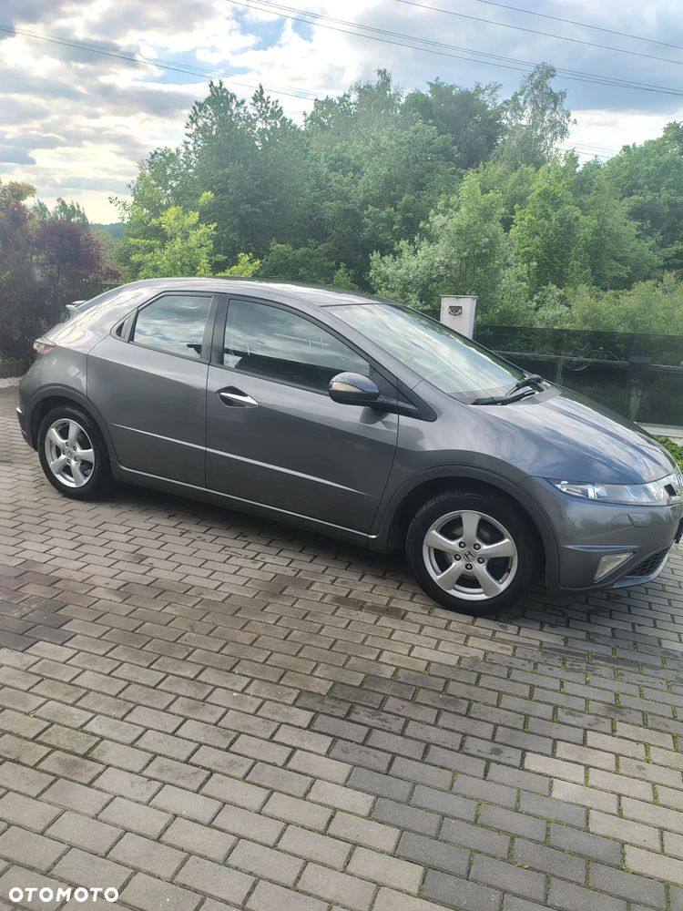 Honda Civic 1.4 i-VTEC Comfort - 1